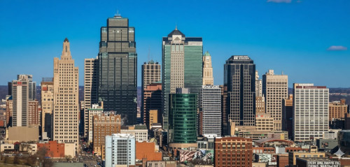 Transport a car to Kansas City